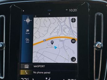 VOLVO XC40 2.0 B4 Mhev Momentum Suv 5Dr Petrol Hybrid Auto Euro 6 (S/S) (19