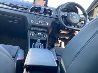 AUDI Q3 2.0 Tfsi Black Edition Suv 5Dr Petrol S Tronic Quattro Euro 6 (S