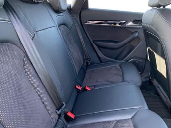 AUDI Q3 2.0 Tfsi Black Edition Suv 5Dr Petrol S Tronic Quattro Euro 6 (S