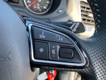 AUDI Q3 2.0 Tfsi Black Edition Suv 5Dr Petrol S Tronic Quattro Euro 6 (S