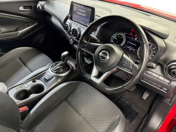 NISSAN JUKE 1.6 N-Connecta Suv 5Dr Petrol Hybrid Auto Euro 6 (143 Ps)