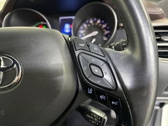 TOYOTA C-HR 1.8 Vvt-H Excel Suv 5Dr Petrol Hybrid Cvt Euro 6 (S/S) (122 Ps)