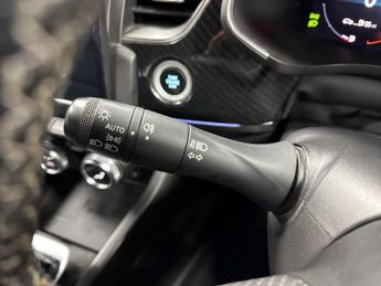 RENAULT ARKANA 1.6 E-Tech E-Tech Engineered Suv 5Dr Petrol Hybrid Auto 2Wd Euro