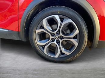 RENAULT CAPTUR 1.6 E-Tech Plug-In Hybrid 160 Techno 5Dr Auto