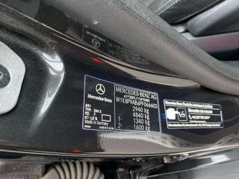 Mercedes-Benz EQC Eqc 400 300Kw Amg Line Premium Plus 80Kwh 5Dr Auto