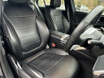 MERCEDES-BENZ C CLASS C200 Sport 4Dr 9G-Tronic