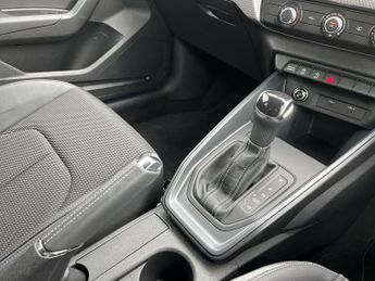 AUDI A1 30 Tfsi Black Edition 5Dr S Tronic