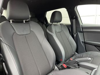 AUDI A1 30 Tfsi Black Edition 5Dr S Tronic