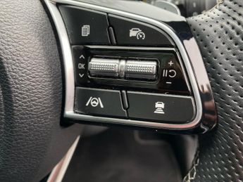 KIA CEED 1.5 T-Gdi Gt-Line S Hatchback 5Dr Petrol Dct Euro 6 (S/S) (158 B