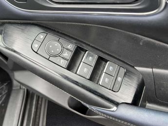 NISSAN QASHQAI 1.3 Dig-T Mh 158 Tekna+ 5Dr Xtronic