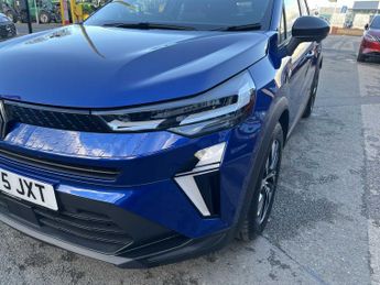 Renault CAPTUR 1.8 E-Tech Full Hybrid 160 Evolution 5Dr Auto