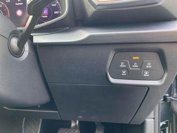 CUPRA FORMENTOR 1.5 Tsi 150 V2 5Dr Dsg