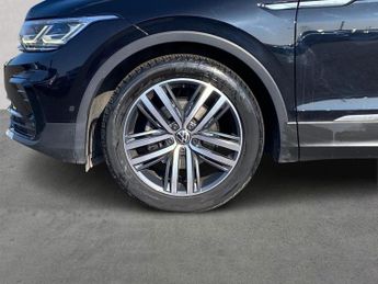VOLKSWAGEN TIGUAN 1.5 Tsi Elegance Suv 5Dr Petrol Dsg Euro 6 (S/S) (150 Ps)