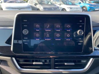 VOLKSWAGEN T-ROC 1.5 Tsi R-Line Suv 5Dr Petrol Dsg Euro 6 (S/S) (150 Ps)