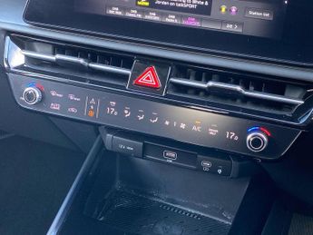 KIA NIRO Niro 150Kw 3 65Kwh 5Dr Auto Estate