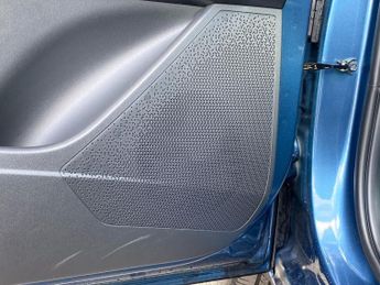 KIA NIRO Niro 150Kw 3 65Kwh 5Dr Auto Estate