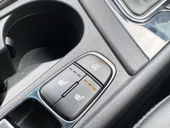 KIA NIRO 1.6 Gdi Hybrid 3 5Dr Dct