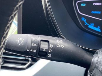 KIA NIRO 1.6 Gdi Hybrid 3 5Dr Dct
