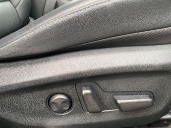 KIA NIRO 1.6 Gdi Hybrid 3 5Dr Dct