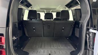 LAND ROVER DEFENDER 3.0 D300 Mhev Se Suv 5Dr Diesel Auto 4Wd Euro 6 (S/S) (300 Ps)