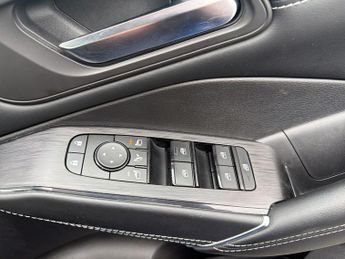 NISSAN QASHQAI 1.5 H E-Power N-Connecta Suv 5Dr Petrol Hybrid Auto Euro 6 (S/S)