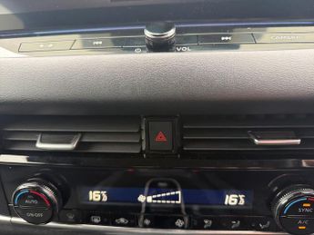 NISSAN QASHQAI 1.5 H E-Power N-Connecta Suv 5Dr Petrol Hybrid Auto Euro 6 (S/S)