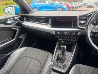 AUDI A1 1.5 Tfsi 35 S Line Sportback 5Dr Petrol S Tronic Euro 6 (S/S) (1