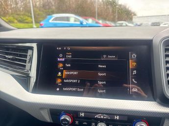 AUDI A1 1.5 Tfsi 35 S Line Sportback 5Dr Petrol S Tronic Euro 6 (S/S) (1