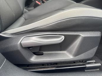 AUDI A1 1.5 Tfsi 35 S Line Sportback 5Dr Petrol S Tronic Euro 6 (S/S) (1