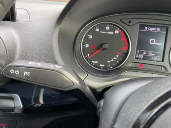 AUDI Q2 1.5 Tfsi Cod 35 Black Edition Suv 5Dr Petrol S Tronic Euro 6 (S/