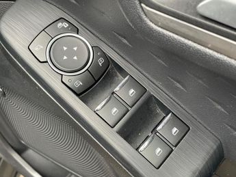 FORD KUGA 2.5 Ecoboost Duratec 14.4Kwh Titanium First Edition Suv 5Dr Petr