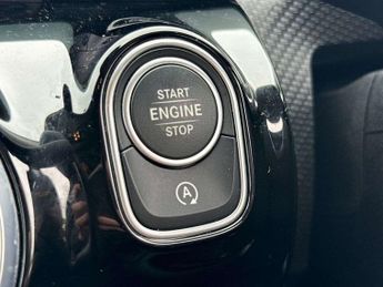 MERCEDES-BENZ CLA Cla 180 Sport Edition 4Dr Tip Auto