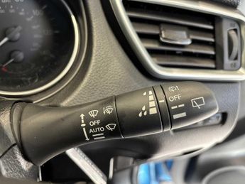 NISSAN QASHQAI 1.3 Dig-T 160 Acenta Premium 5Dr Dct
