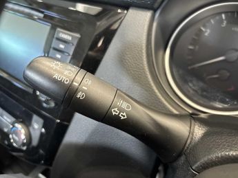 NISSAN QASHQAI 1.3 Dig-T 160 Acenta Premium 5Dr Dct