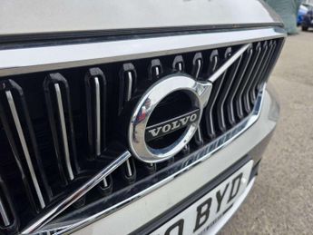 VOLVO XC40 2.0 B4P Inscription 5Dr Awd Auto