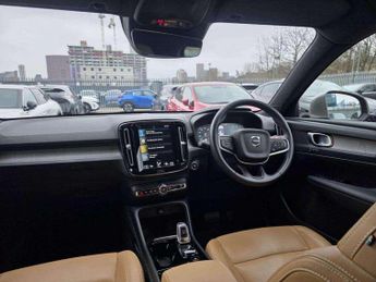 VOLVO XC40 2.0 B4P Inscription 5Dr Awd Auto