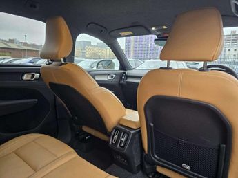 VOLVO XC40 2.0 B4P Inscription 5Dr Awd Auto