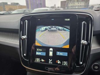 VOLVO XC40 2.0 B4P Inscription 5Dr Awd Auto