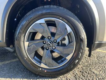 NISSAN X-TRAIL 1.5 E-Power E-4Orce 213 N-Connecta 5Dr 7Seat Auto