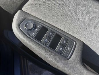 RENAULT CLIO 1.6 E-Tech Full Hybrid 145 Techno 5Dr Auto