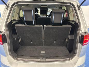 VOLKSWAGEN TOURAN 1.5 Tsi Evo Sel Mpv 5Dr Petrol Dsg Euro 6 (S/S) (150 Ps)