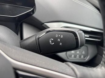 VOLKSWAGEN ID.4 210Kw Match Pro 77Kwh 5Dr Auto