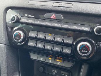 KIA SPORTAGE 1.6T Gdi Isg 4 5Dr Dct Auto [Awd]