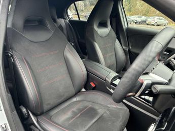 Mercedes-Benz A CLASS A200 Amg Line Executive 5Dr Auto