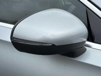 Mercedes-Benz A CLASS A200 Amg Line Executive 5Dr Auto