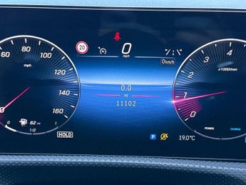 MERCEDES-BENZ CLA Cla 180 Amg Line Executive 5Dr Tip Auto