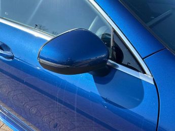 MERCEDES-BENZ CLA Cla 180 Amg Line Executive 5Dr Tip Auto