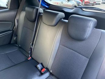 TOYOTA YARIS 1.5 Hybrid Excel 5Dr Cvt