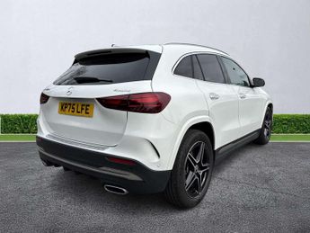 MERCEDES-BENZ GLA Gla 220D 4Matic Amg Line Executive 5Dr Auto