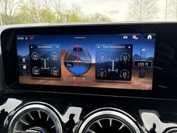 MERCEDES-BENZ GLA Gla 220D 4Matic Amg Line Executive 5Dr Auto